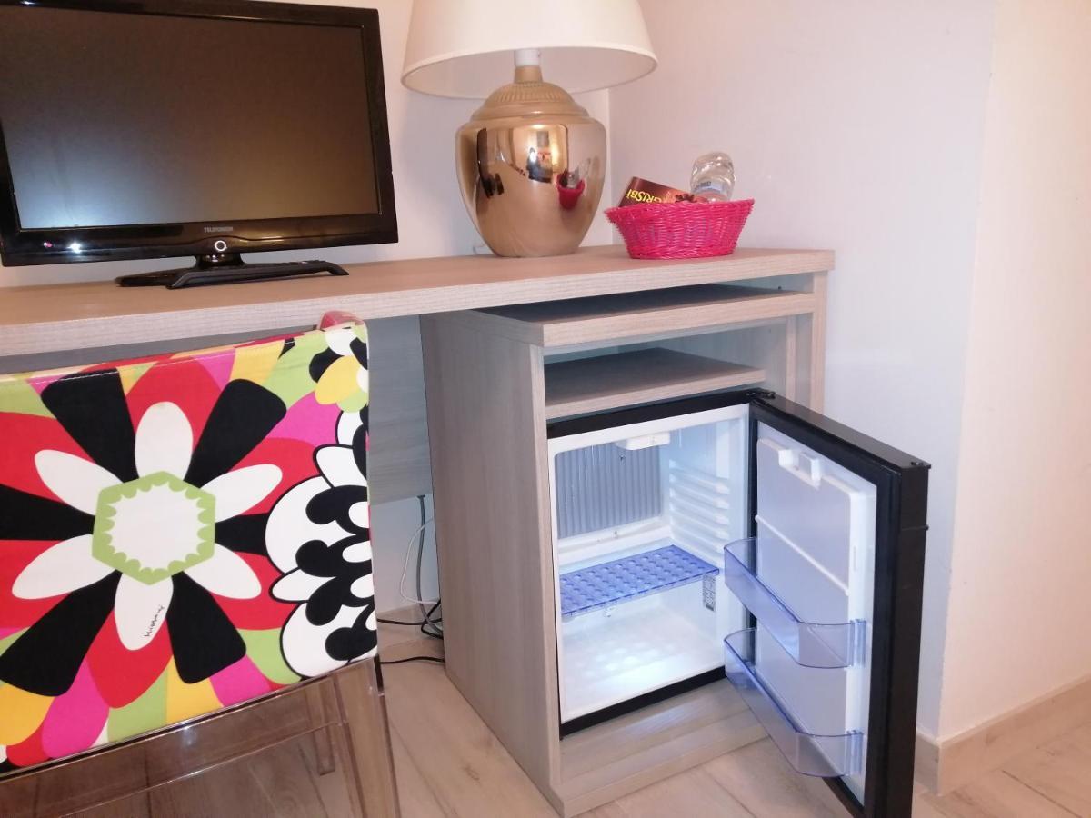 C.A.V. B&B Curiel20 San Donato Milanese Eksteriør bilde